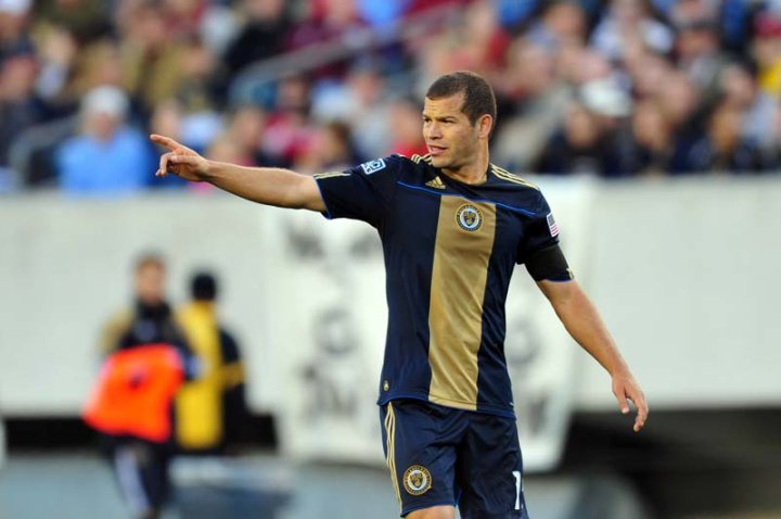 Alejandro Moreno leads the Union into Toronto