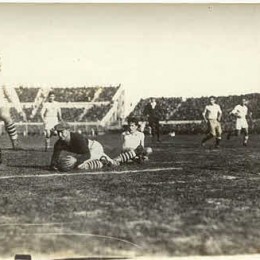 US goalkeeper Jimmy Douglas makes a save in the semifianl match against Argentina. The US lost 6-1.
