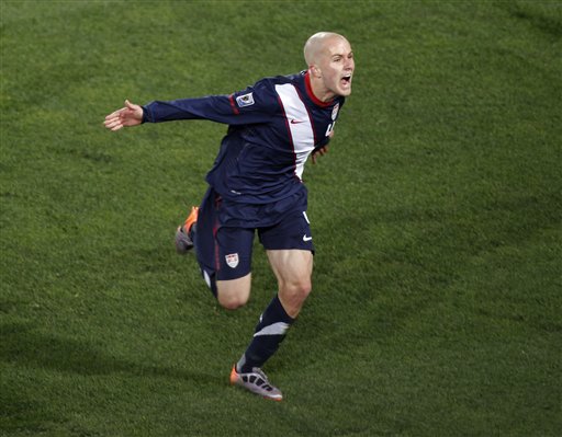 Michael Bradley celebrates his game-tying goal