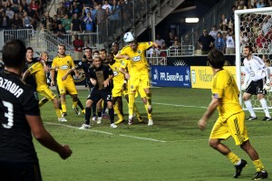 Columbus defenders closed down the middle all night. (Photo: Nicolae Stoian)