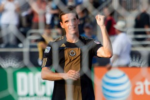 Sacre bleu! Le Toux snubbed, more news