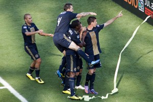 Le Toux scores again