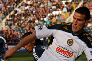 Le Toux at the 2011 home opener