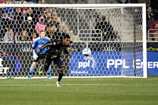 Deportivo Cali enters Valdes hunt, schedule reaction, kids score amazing goal, more