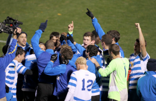 U of DE wins in huge NCAA upset, De Ro MVP, more Blatter blather, more news