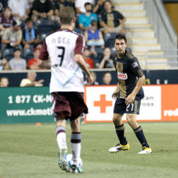 Marfan to train with Sunderland? Additional troubles for WPS. More news.