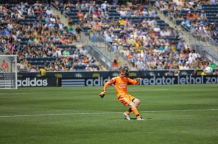 MacMath to train with Everton, Adu on past & future plans, more news