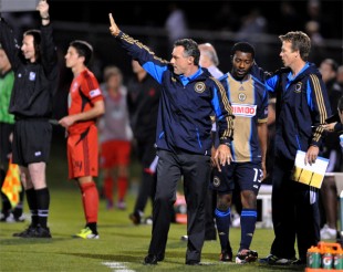 Report: Peter Nowak applies for Scottish job