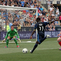Freddy Adu lines up the shot...