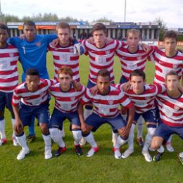 Pfeffer and Steffen with US U-18s in the Netherlands. Photo courtesy of US Soccer.