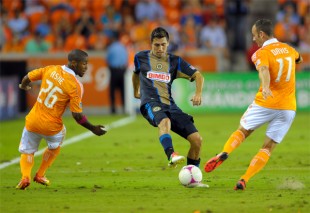 Valdes & Marfan for Latino POY, WCQ hex draw, MLS playoff results, more