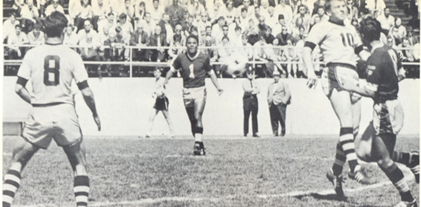 Walt Chyzowych (10) challenges for a ball for the Philadelphia Spartansduring a match at Temple Stadium