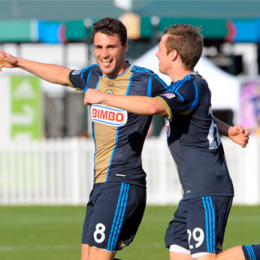 Union sign Matt Kassel
